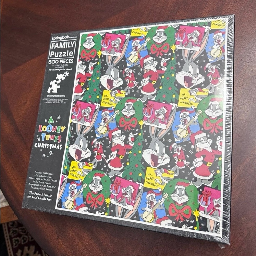 NIB Springbok Looney Tunes Looney Tune Christmas Puzzle 500 Pieces